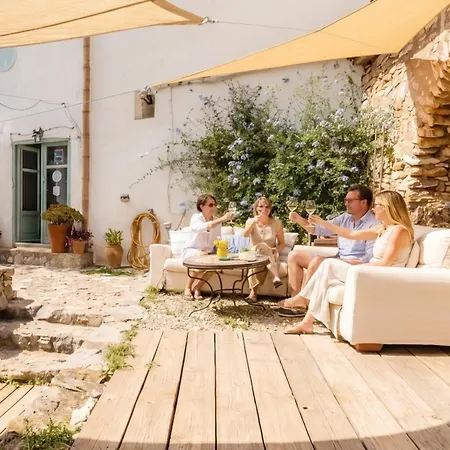 Mas D'en Giralt 1722, Exclusiva Masia Catalana En El Parc Natural Del Garraf, Ideal Familias, Grupos Y Celebraciones Intimas, Jardines Privados Y Barbacoa, A 10 Min De