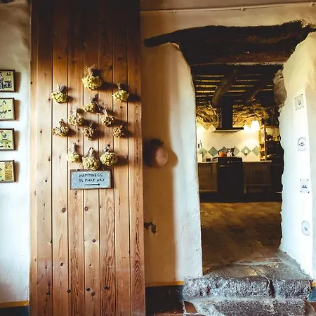 Masia Mas De Giralt فيلة *